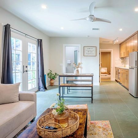 Serene 1 Bed Guest House With Patio Sleeps 6 Los Angeles Buitenkant foto