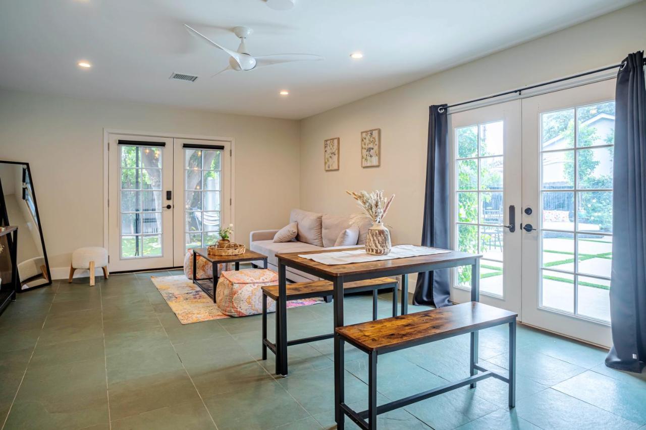 Serene 1 Bed Guest House With Patio Sleeps 6 Los Angeles Buitenkant foto