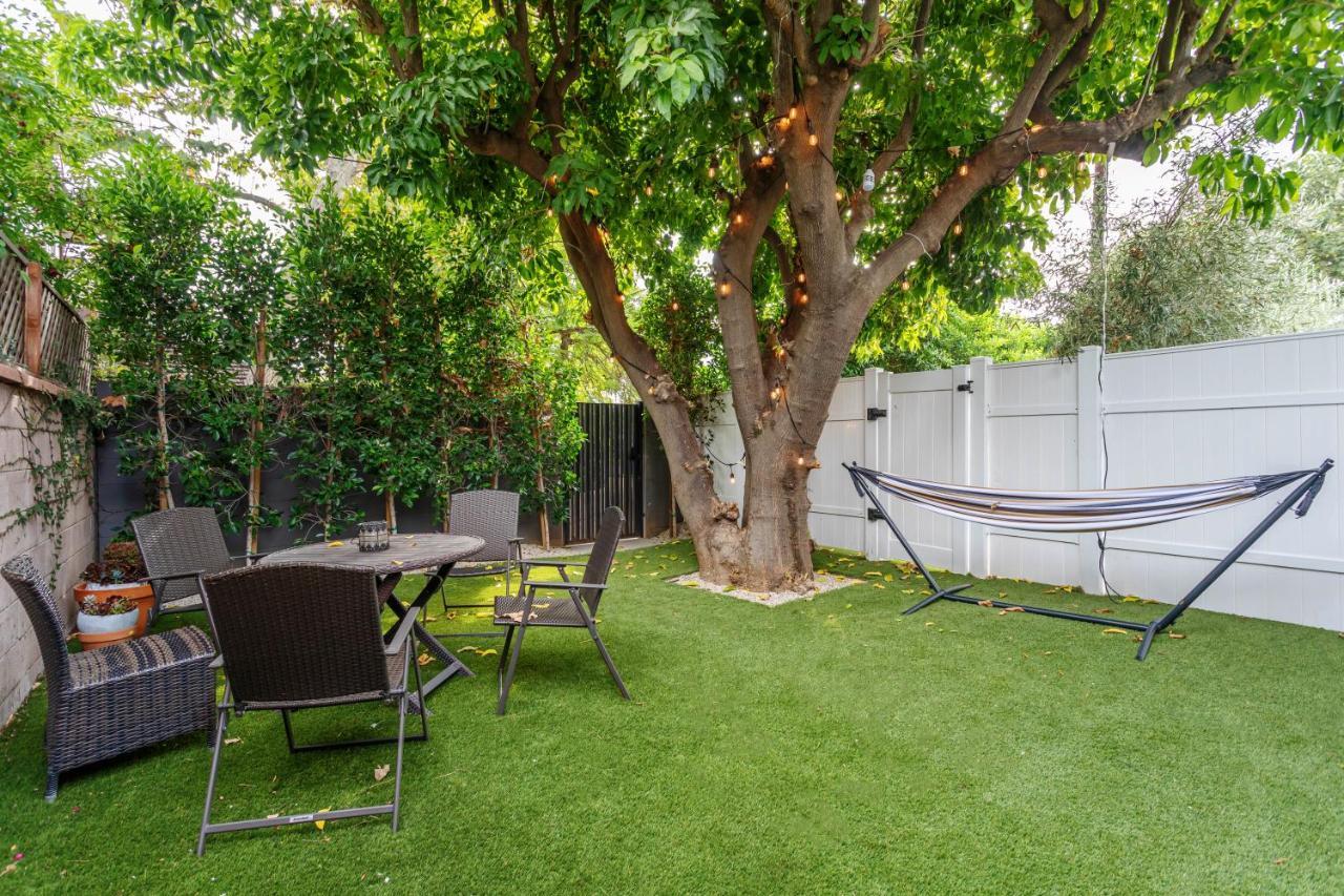 Serene 1 Bed Guest House With Patio Sleeps 6 Los Angeles Buitenkant foto
