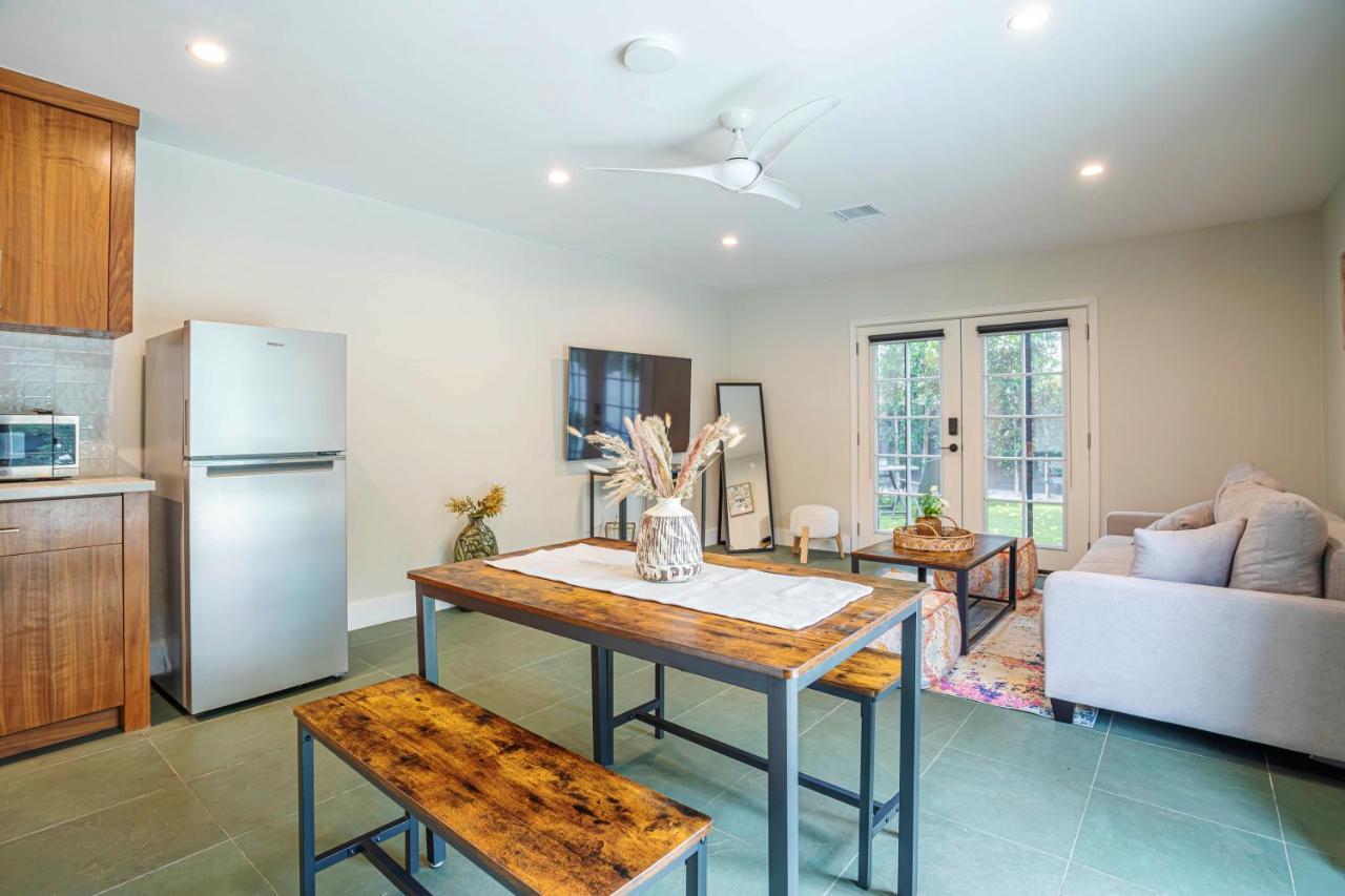 Serene 1 Bed Guest House With Patio Sleeps 6 Los Angeles Buitenkant foto